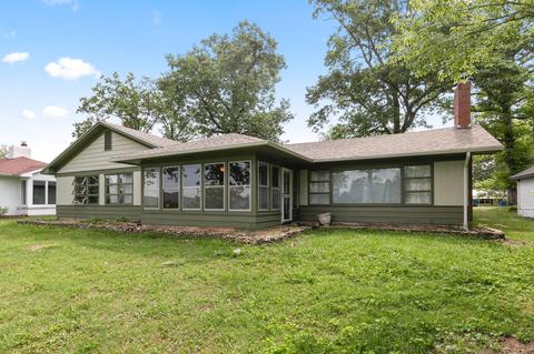 124 S Hickory St, Forsyth, MO 65653 photo 1