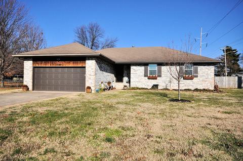 4109 W Mount Vernon St, Springfield, MO 65802 photo 1