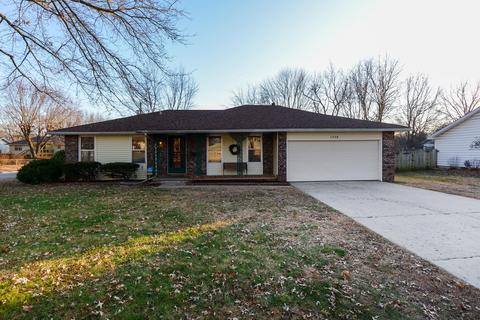 1328 W Westview St, Springfield, MO 65807 photo 1