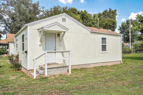 2232 N Farmer Ave, Springfield, MO 65803 photo 1
