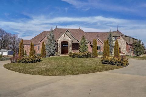 2863 Westwind Dr, Ozark, MO 65721 photo 1