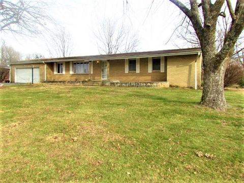 320 Lundh Blvd, Marshfield, MO 65706 photo 1