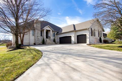 3730 E Cromwell Ln, Springfield, MO 65802 photo 1