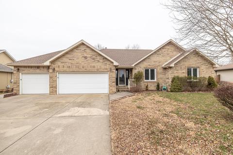 3669 W Maplewood St, Springfield, MO 65807 photo 1