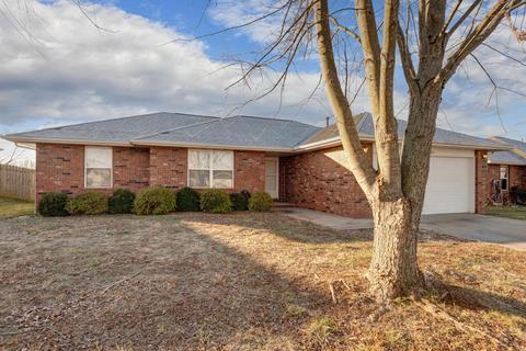 3760 W Ridgeway St, Springfield, MO 65807 photo 1