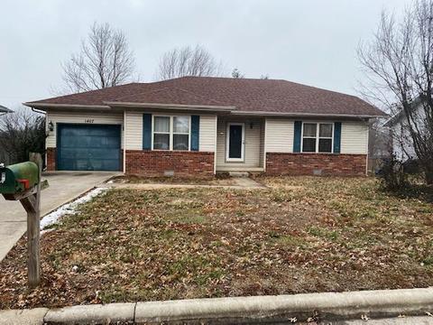 1407 W Ridgecrest St, Ozark, MO 65721 photo 1