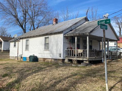 201 Solomon, Ava, MO 65608 photo 1
