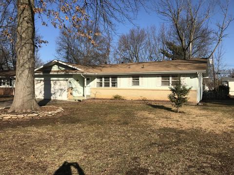 1311 E Rosebrier St, Springfield, MO 65804 photo 1