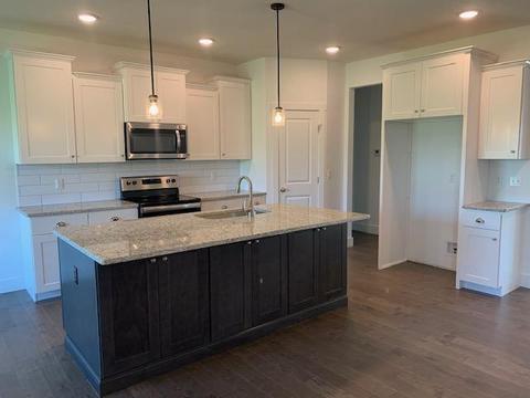 4826 E Silverado Dr, Springfield, MO 65802 photo 1