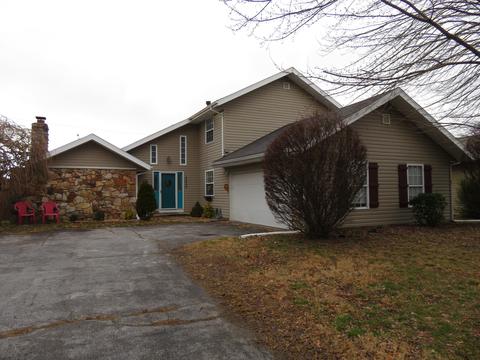 3633 S Parklane Ave, Springfield, MO 65807 photo 1