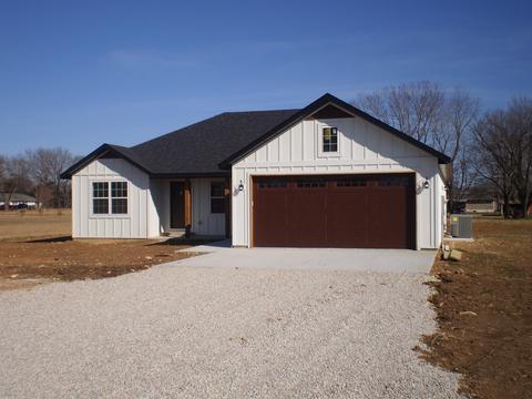 625 Jenkins Rd, Forsyth, MO 65653 photo 1