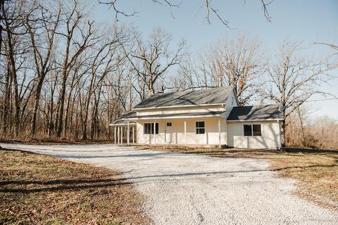 253 Springfield Rd, Buffalo, MO 65622 photo 1