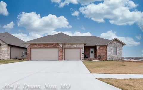 864 E Dyann Dr, Nixa, MO 65714 photo 1