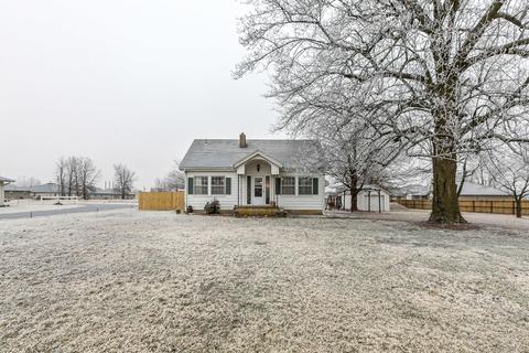 1238 W Washington St, Marshfield, MO 65706 photo 1