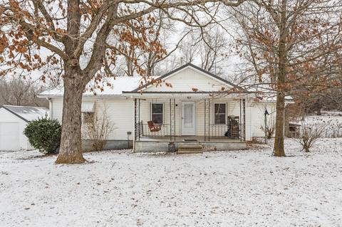1744 Sand Ridge Rd, Marshfield, MO 65706 photo 1