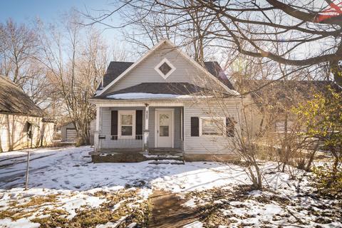 1620 W Lee St, Springfield, MO 65803 photo 1