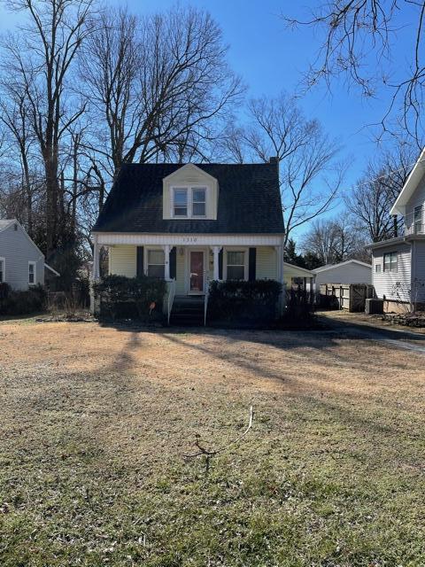 1310 E Meadowmere St, Springfield, MO 65804 photo 1