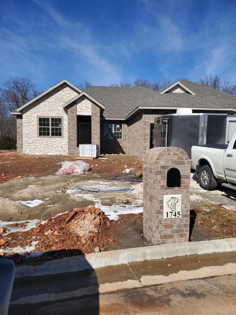 1745 W Gaslight Dr, Springfield, MO 65810 photo 1