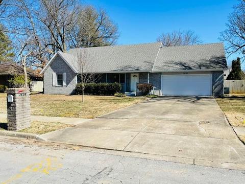 3638 N Broadway Ave, Springfield, MO 65803 photo 1
