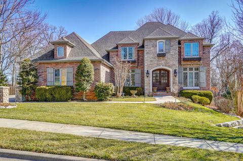 2748 S Forrest Heights Ave, Springfield, MO 65809 photo 1