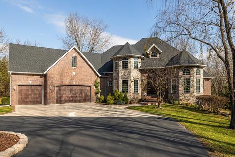 4733 W Woods End Dr, Springfield, MO 65803 photo 1