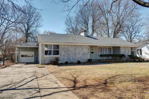 620 E Cherokee St, Springfield, MO 65807 photo 1