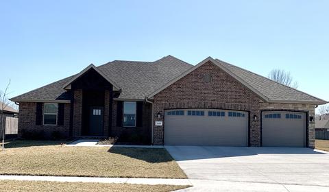 3644 W Overland St, Springfield, MO 65807 photo 1