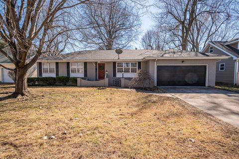 1280 E Woodland St, Springfield, MO 65804 photo 1