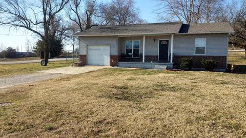 1323 Springfield Rd, Ava, MO 65608 photo 1