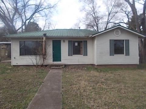 502 Hickory St, Noel, MO 64854 photo 1