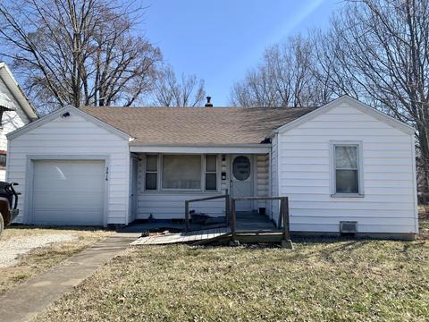 2016 N Ramsey Ave, Springfield, MO 65803 photo 1
