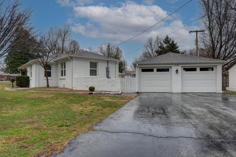2130 Windsor Dr, Springfield, MO 65807 photo 1
