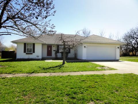 224 E 2nd St, Marshfield, MO 65706 photo 1
