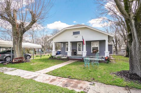 206 W Inman St, Clever, MO 65631 photo 1