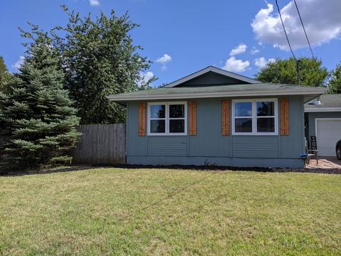 1052 E Scott St, Springfield, MO 65802 photo 1