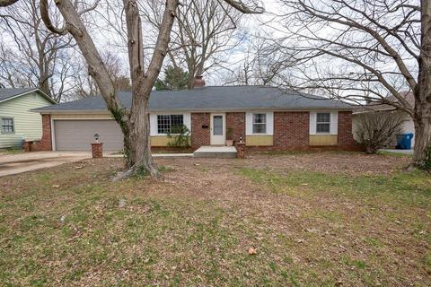 1030 S Peach Tree Ave, Springfield, MO 65804 photo 1