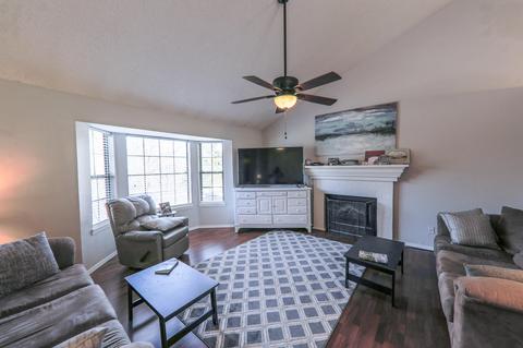 520 S Willa Jean Dr, Springfield, MO 65809 photo 1