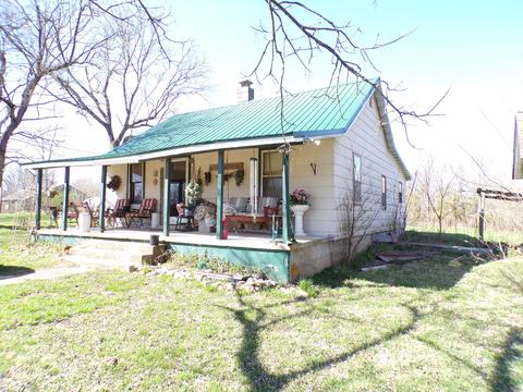 9405 County Road 481, Birch Tree, MO 65438 photo 1