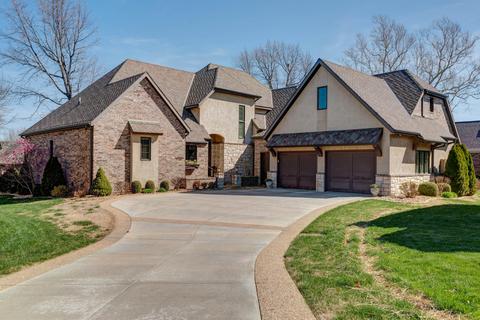 8715 Interlochen Dr, Nixa, MO 65714 photo 1