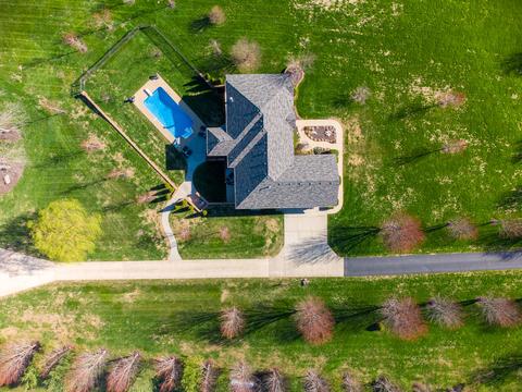 1320 S Brecklyn Rd, Springfield, MO 65802 photo 1