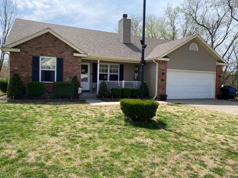 1302 Skyline Dr, Carthage, MO 64836 photo 1