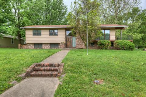 1304 E Highland Ave, Carthage, MO 64836 photo 1