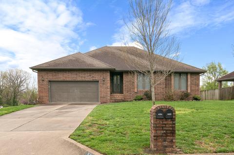 230 N Hemlock Ave, Springfield, MO 65802 photo 1