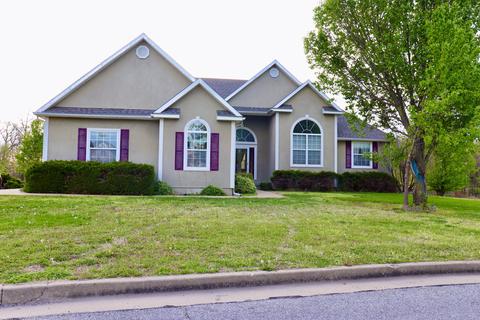 1202 Willow Ct, Joplin, MO 64801 photo 1