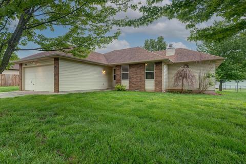302 E Slim Wilson Blvd, Nixa, MO 65714 photo 1