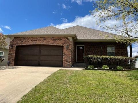 1567 Neihardt Ave, Branson, MO 65616 photo 1