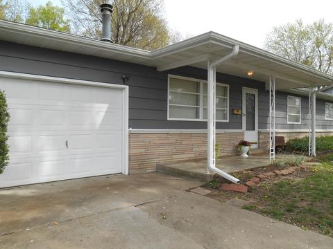 2248 N Weller Ave, Springfield, MO 65803 photo 1