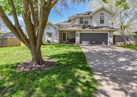 4061 W Watkins St, Springfield, MO 65802 photo 1