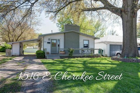 1516 E Cherokee St, Springfield, MO 65804 photo 1