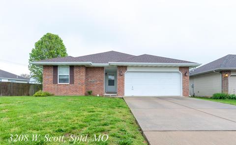3208 W Scott St, Springfield, MO 65803 photo 1
